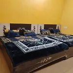 Shri Krishna Mohini Home Stay 2 Wing